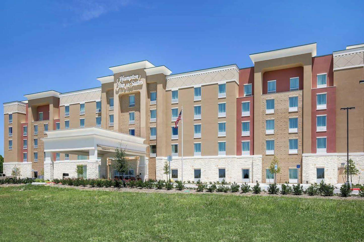 Hampton Inn & Suites Dallas/Frisco North-Fieldhouse Usa Экстерьер фото